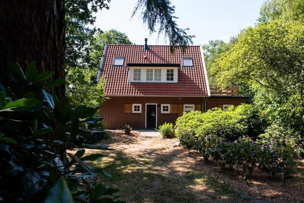 Fantastisch Familiehuis Met Grote Tuin I Bosrijk ลุนเทเรน ภายนอก รูปภาพ